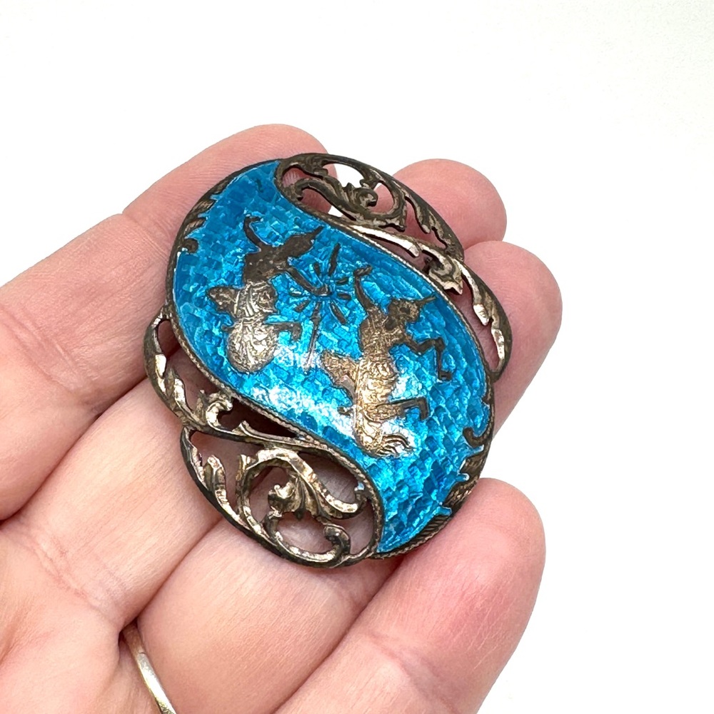 Vintage Siam Silver and Blue Enamel Brooch Earring Set Thai God and Goddess - Picture 4 of 13